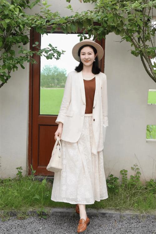 明星最经典拍照姿势 明星拍照姿势是怎么摆出来的 明星最经典拍照姿势 明星拍照姿势是怎么摆出来的