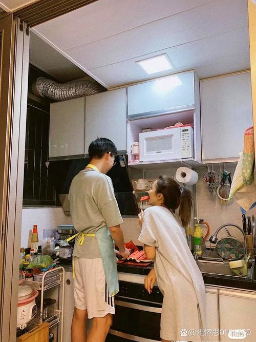 小孩腿上长水泡是什么原因 小孩腿上长水泡是什么原因