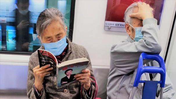 耳朵疼是怎么回事 朵痛可能的原因和处理方法 耳朵疼是怎么回事 朵痛可能的原因和处理方法