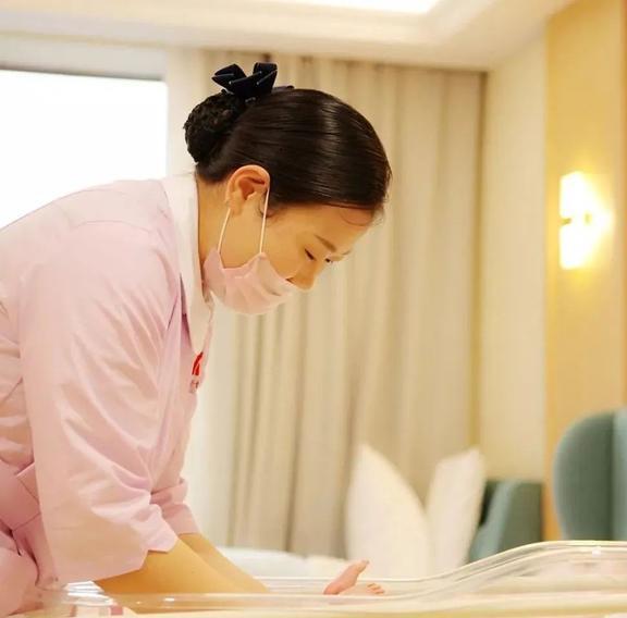 家政保洁培训班学校 家政保洁培训班学校