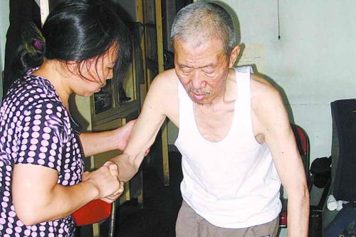 如何挑选月嫂以及挑选月嫂的注意事项