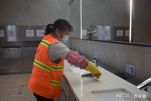 小朋友晚上做钟点工吗