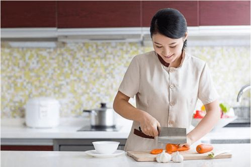 月嫂请多久换育儿嫂好