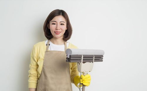 青岛钟点保姆_青岛保姆价位