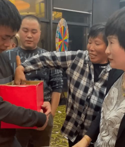 日本外国保姆 日本保姆月薪多少 日本外国保姆 日本保姆月薪多少