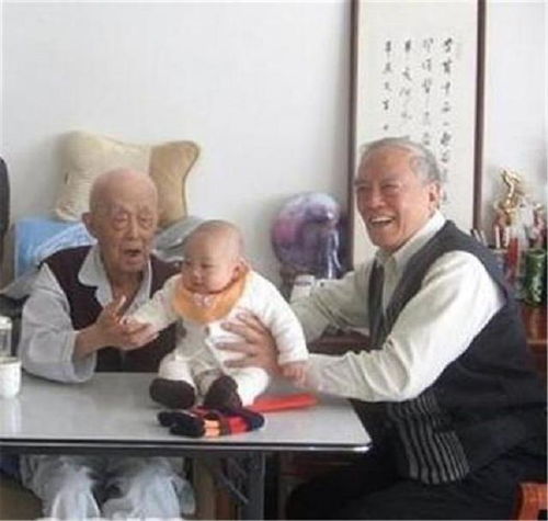 婴儿补钙的小妙招 婴儿补钙的小妙招