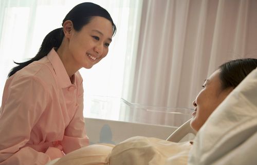 月嫂考证如何选报名班
