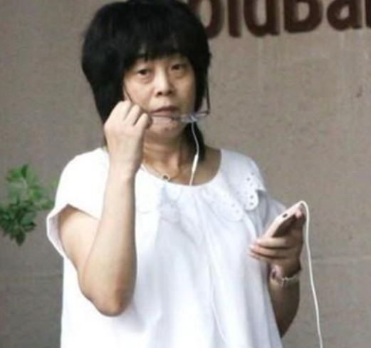 成都贝安馨月嫂公司