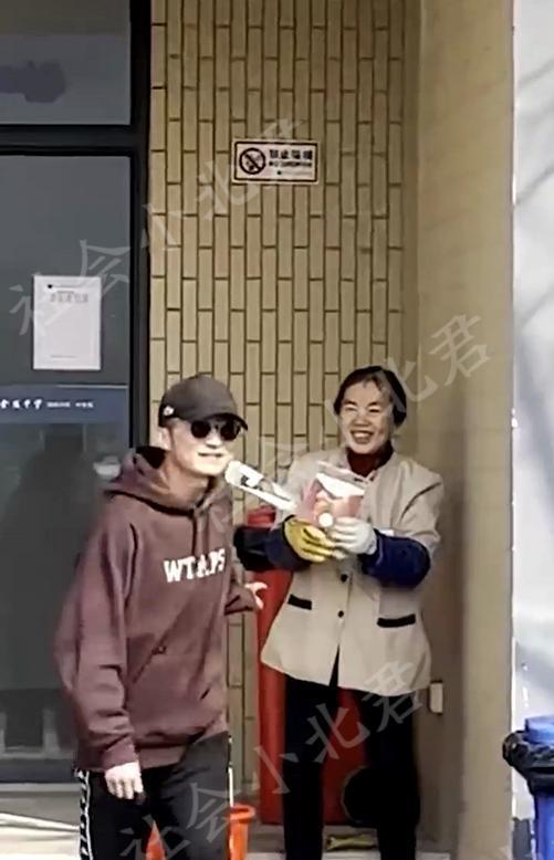 重庆月嫂小李—重庆月嫂服务公司