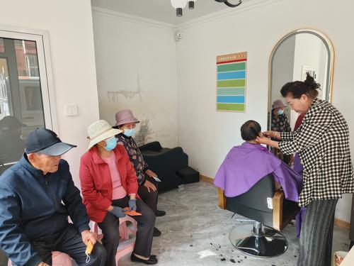 孕期梦见请月嫂(孕妇梦见自己请客)