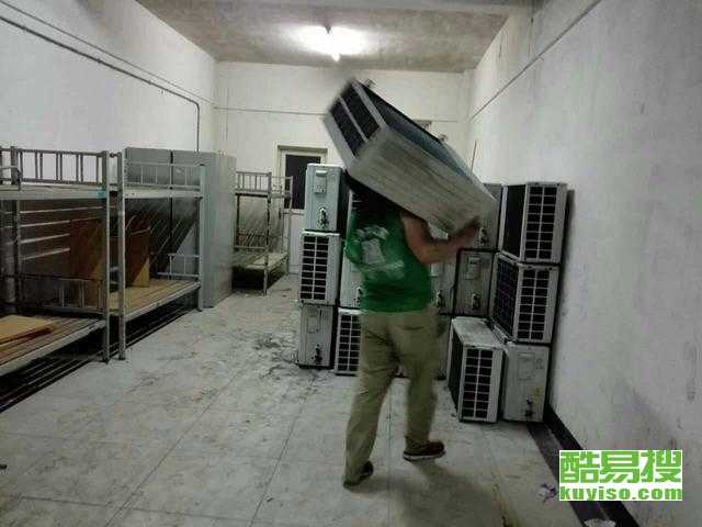 育儿嫂和月嫂费用对比表