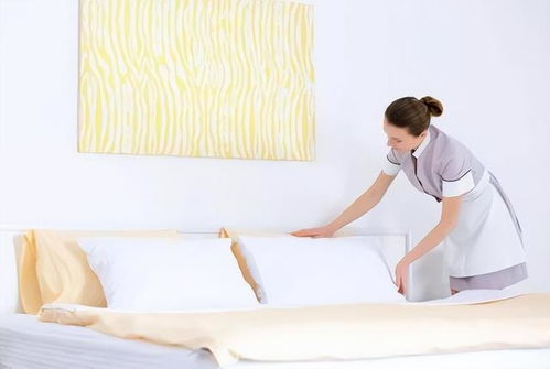 月嫂多次打骂婴儿的看法