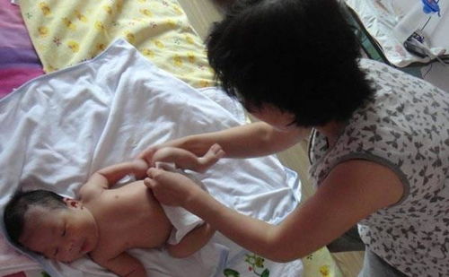 保姆何叔叔杭州保姆的侄女