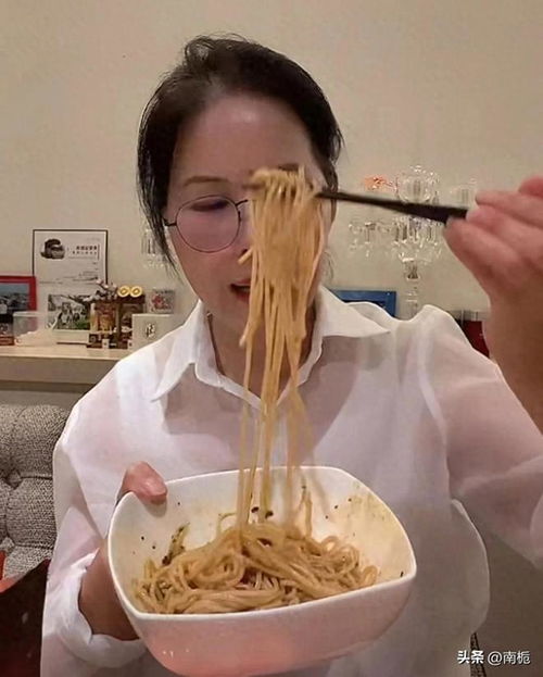 大强和保姆秀恩爱 苏大强与保姆结局 大强和保姆秀恩爱 苏大强与保姆结局