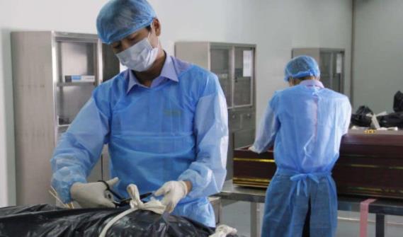 月嫂吃鸡炖什么最补血