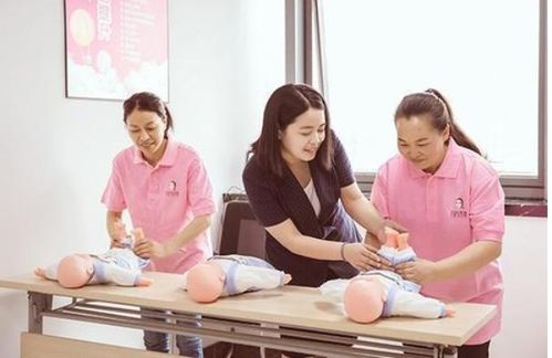 西安谁家招聘钟点工的多 西安谁家招聘钟点工的多