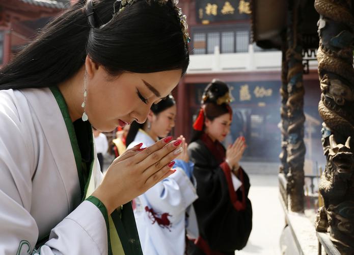 双子座属鼠人分析