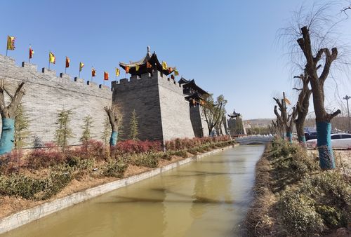 星座查询:冥王星天秤座 星座查询:冥王星天秤座