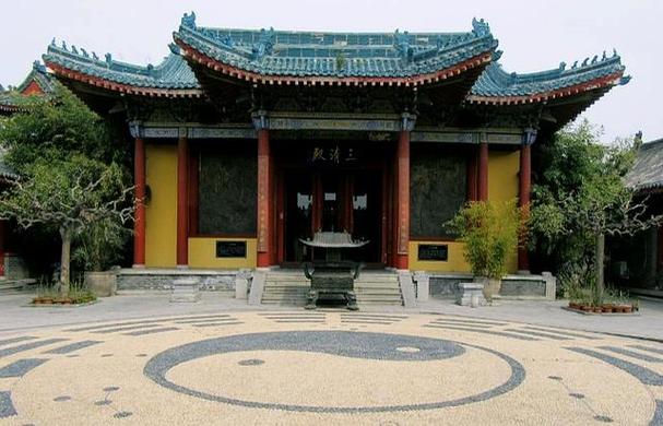 属马人出生月的命运如何