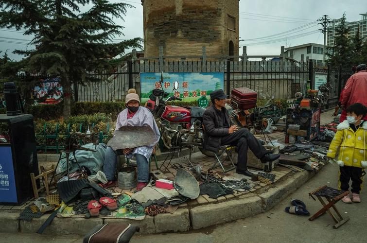给女孩起名打分如何能避免影响人际关系的困扰(给女孩起名打分会影响她的人