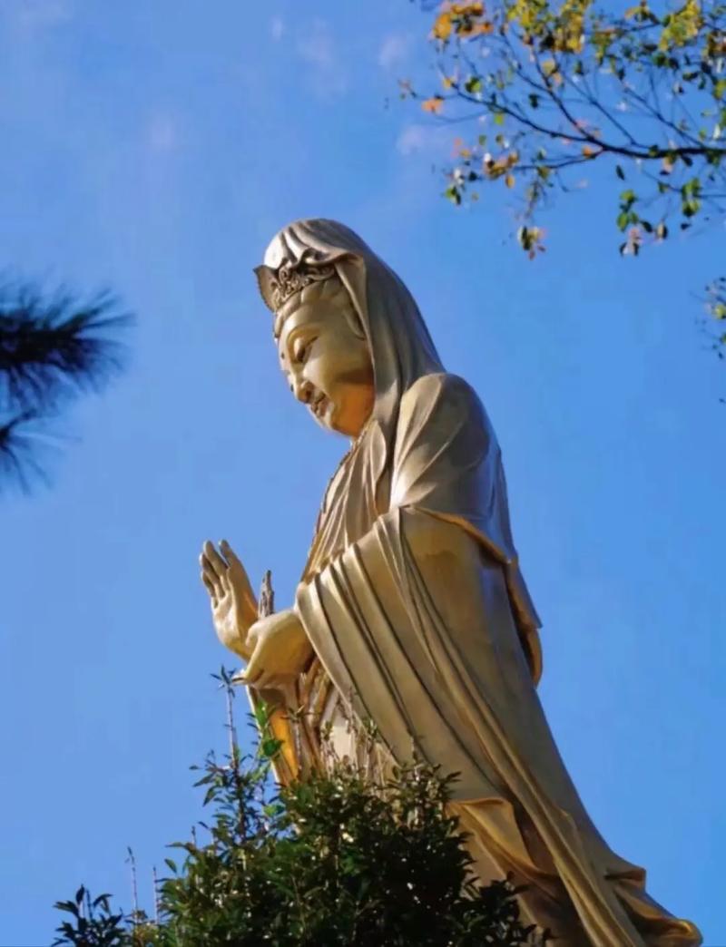 梦见送子观音跟我说话 梦见观音菩萨送子给我怀里