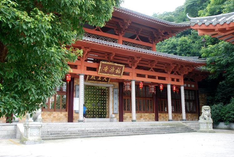 搞笑吃鸡名字昵称情侣 搞笑吃鸡名字昵称情侣