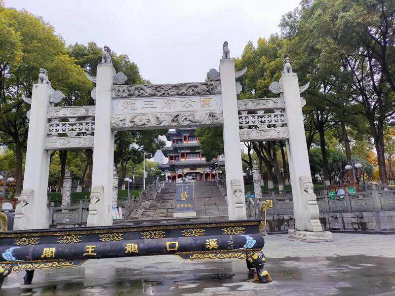 梦见被别人污蔑打架 梦见受到别人挑衅威胁