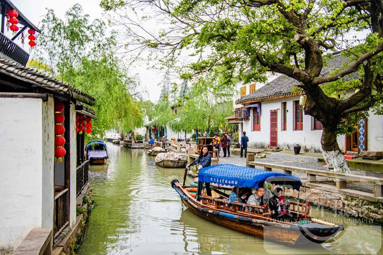 生辰八字是什么怎么查,怎么查自己的生辰八字 (查自己生辰八字查什么)