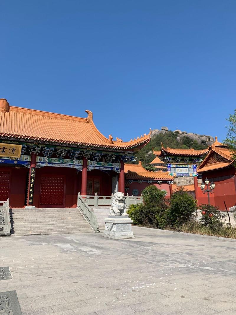 谁是属蛇的守护神 谁是属蛇的守护神