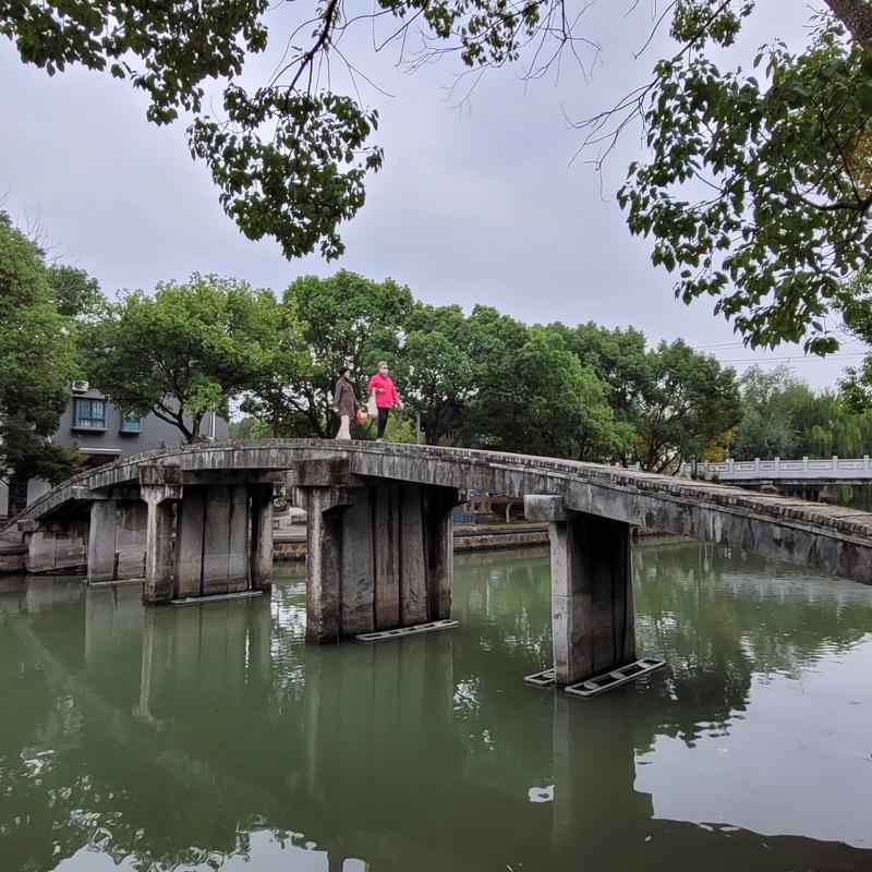 怎样的阴宅才能出美人 怎样的阴宅才能出美人