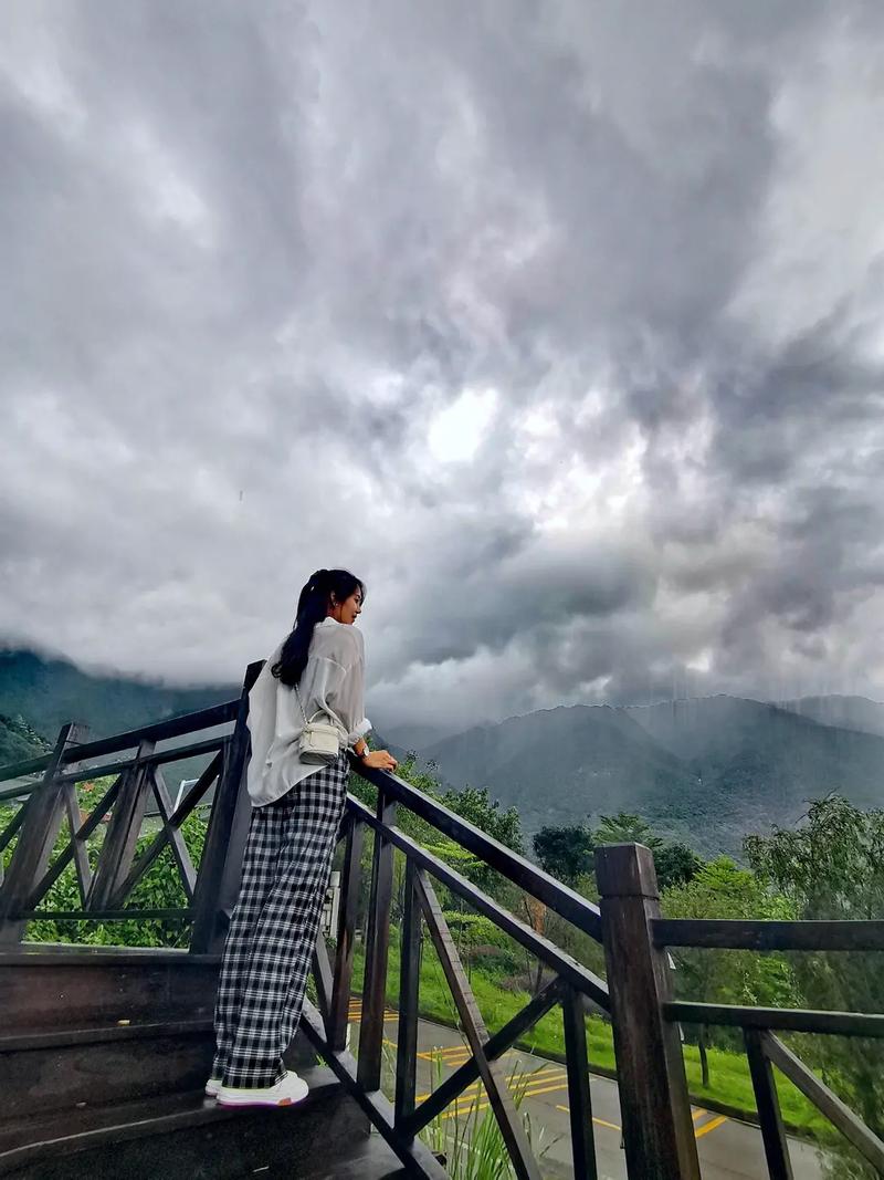 女人梦到停电什么预兆 意思_梦到商场停电意味着什么