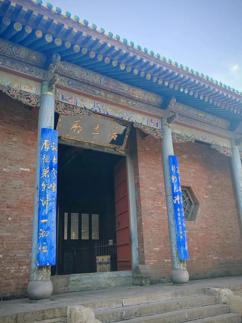 夫妻属相婚配猪和马丁亥年结合是否会面临潜在的不和谐因素