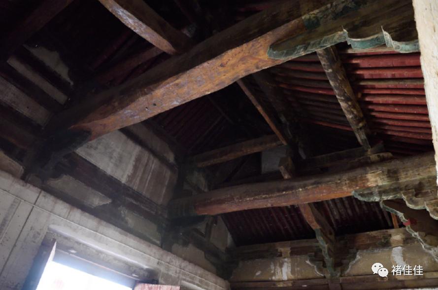 属鸡什么时辰出生优秀 属鸡什么时辰出生优秀