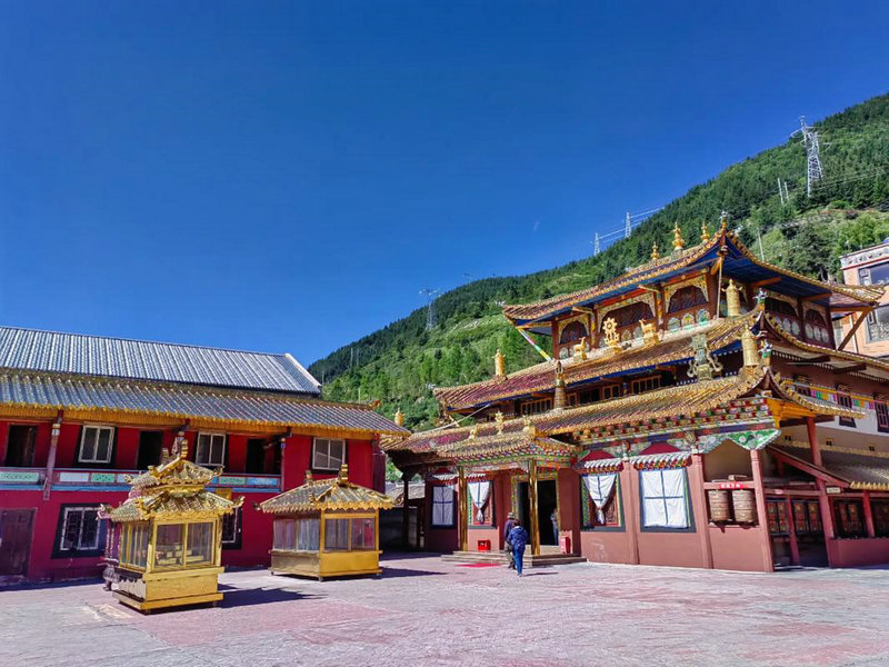 阴宅周边可以添土吗 阴宅周边可以添土吗