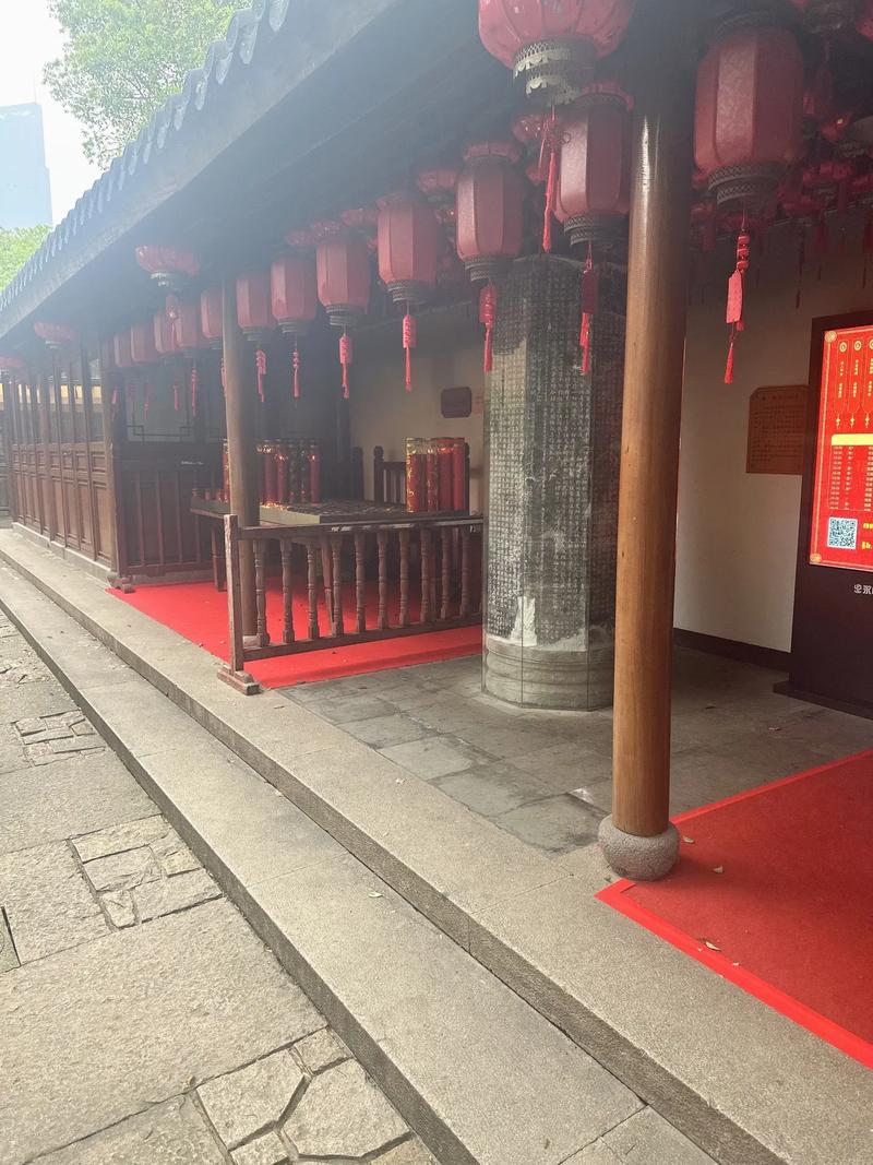 12星座智商排名，十二星座的初吻在几岁