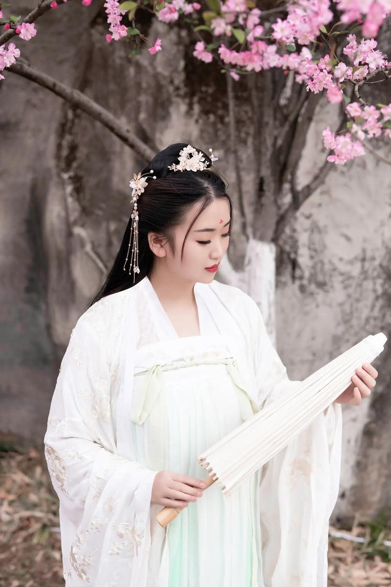 九月星座运势双鱼 双鱼座9月的运势怎样 九月星座运势双鱼 双鱼座9月的运势怎样