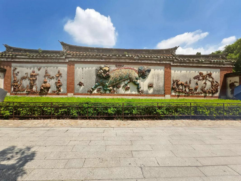 中间带易字的男孩名字 罗姓中间翌字男孩名字