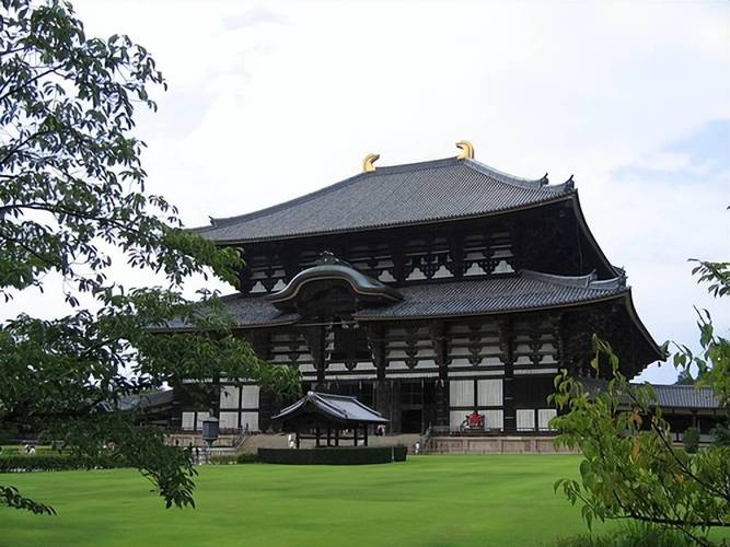 客厅座钟风水有哪些讲究