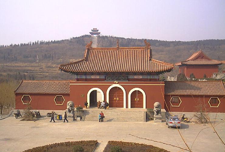 2025饭犯太岁难道会影响猴生肖的婚姻幸福吗(2025饭犯太岁生肖猴如何应对婚姻危 2025饭犯太岁难道会影响猴生肖的婚姻幸福吗(2025饭犯太岁生肖猴如何应对婚姻危