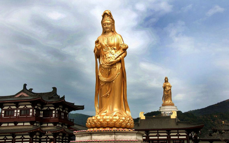 属虎年龄查询表2025年 属羊年龄查询表