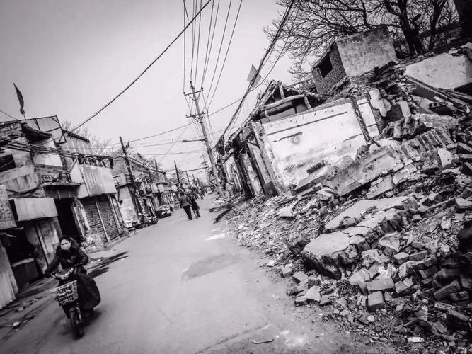 梦见被猫咬代表什么