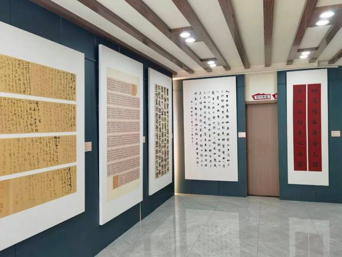 客厅中挂山水画的讲究