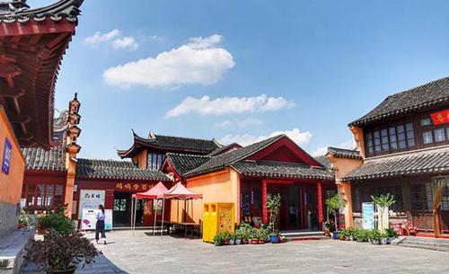 玉白菜的摆放气运  拥有哪些气运寓意