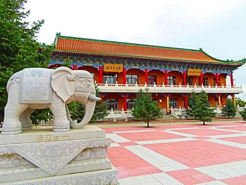 阴宅出科甲之地 阴宅出科甲之地
