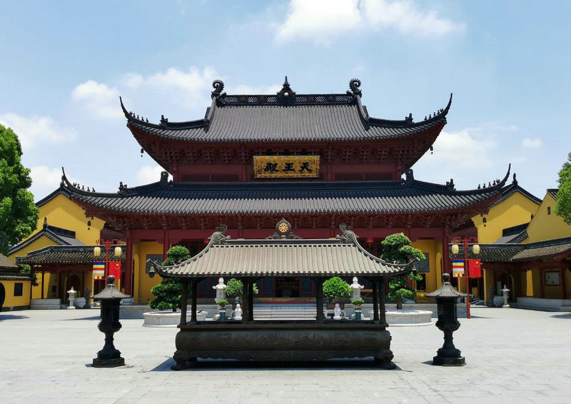 农历8月出生属鸡人命好吗