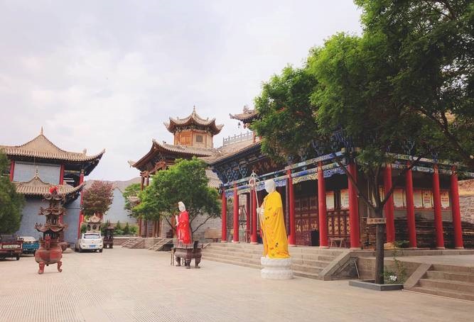 牛蛇婚配哪个不好