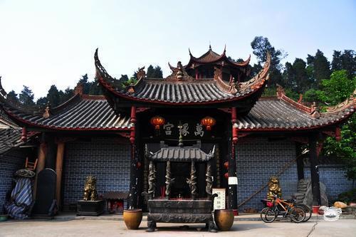 属马人的婚姻与命运办公风水中的基本原则 属马人的婚姻与命运办公风水中的基本原则