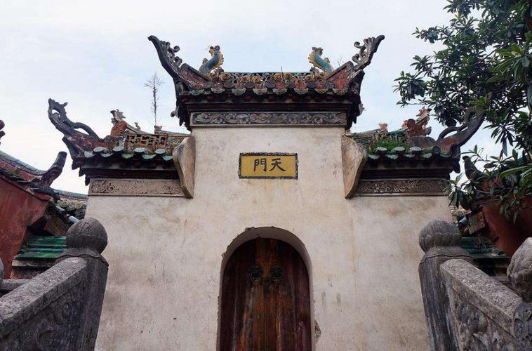 周迅颜值巅峰周迅穿白色衬衫裙优雅知性,眼 周迅颜值巅峰周迅穿白色衬衫裙优雅知性,眼