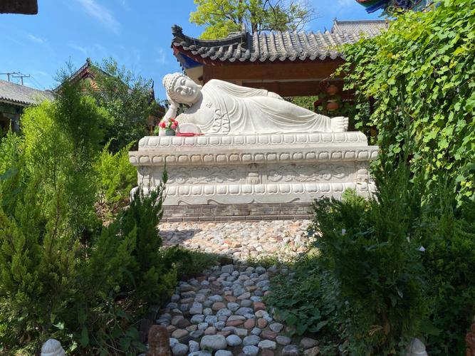 射手座阴暗人格分析女生性格 b型射手座女人性格缺点